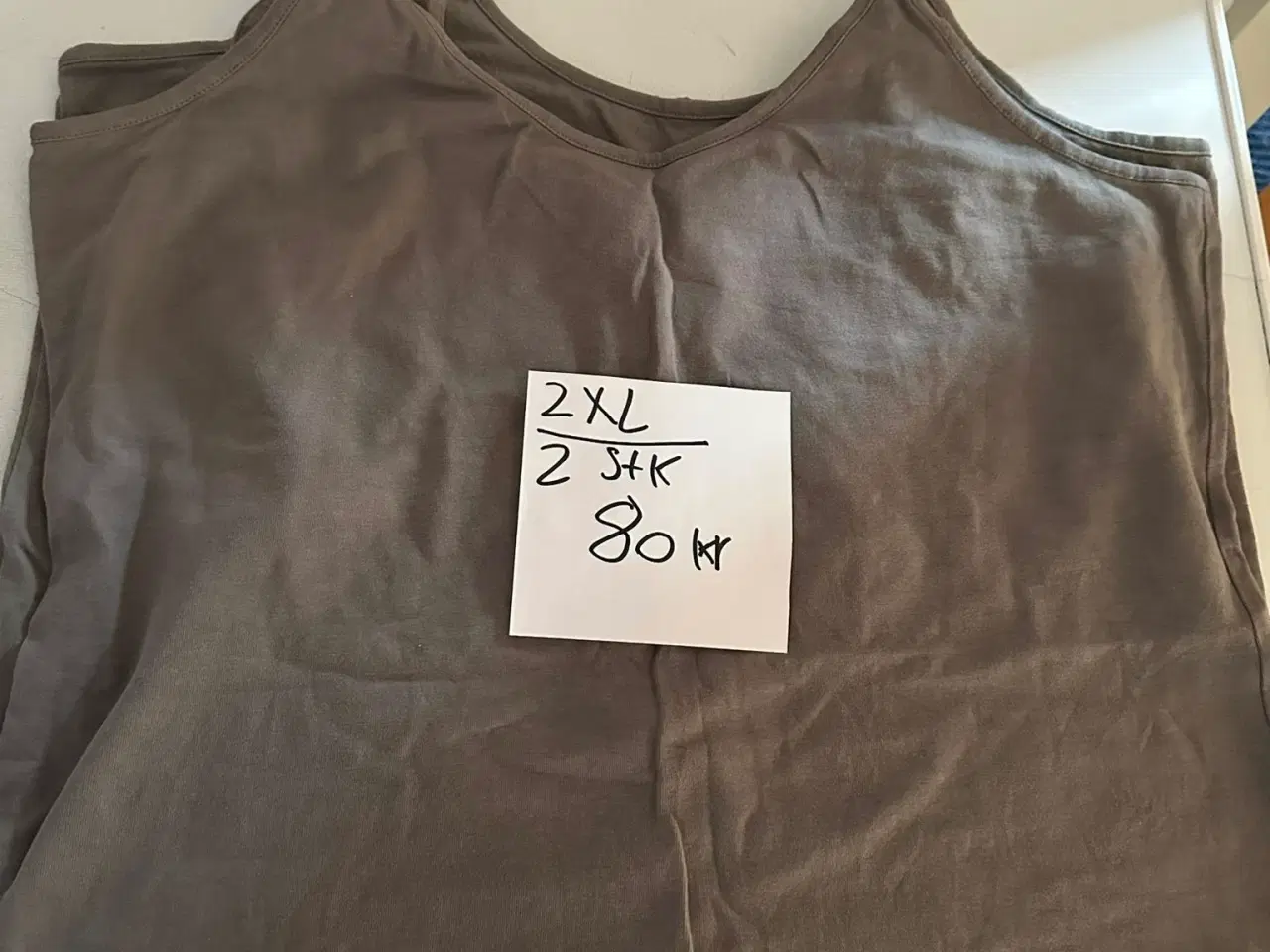Billede 1 - Toppe kvinde str L
