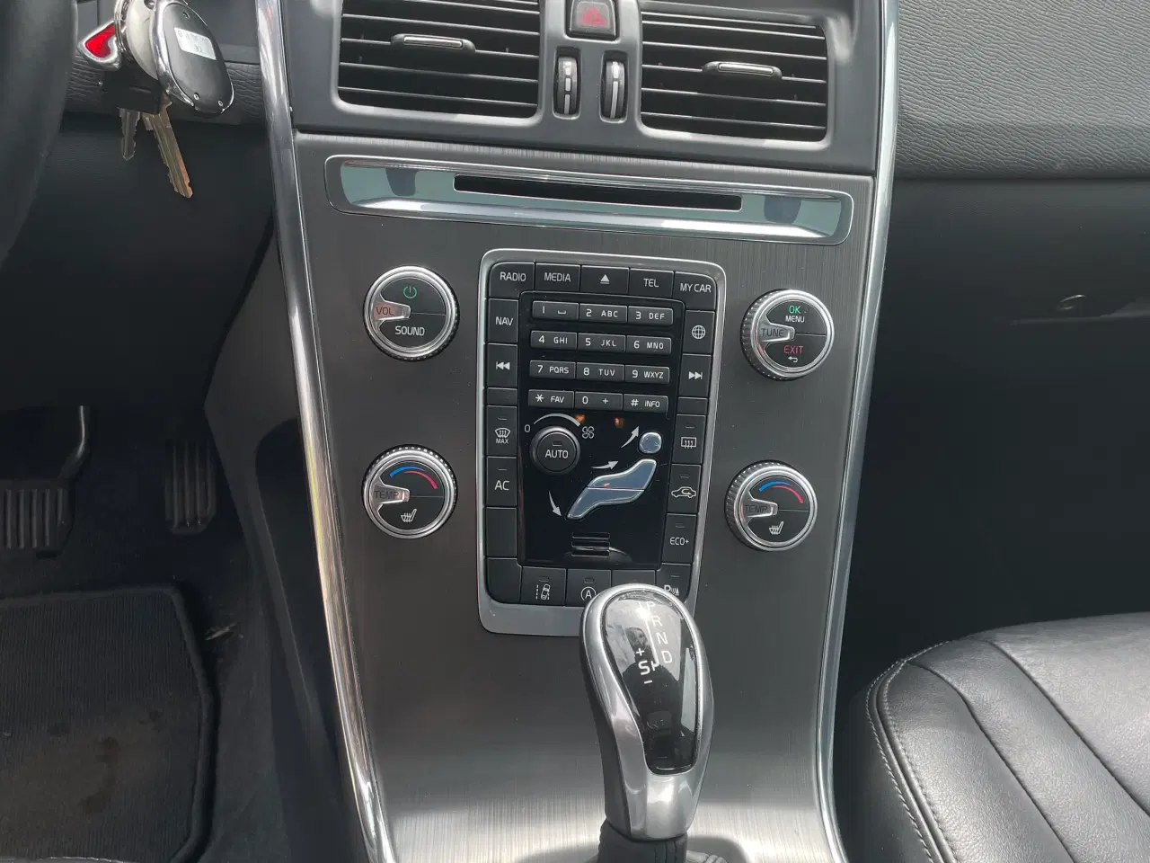 Billede 6 - Volvo XC60 D4 aut.  190 HK Momentum