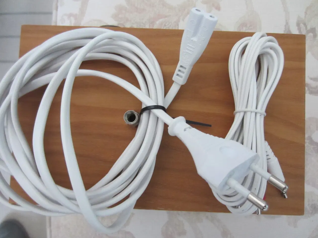 Billede 6 - Tivoli Audio MODEL ONE FM/AM radio by HENRY KLOSS