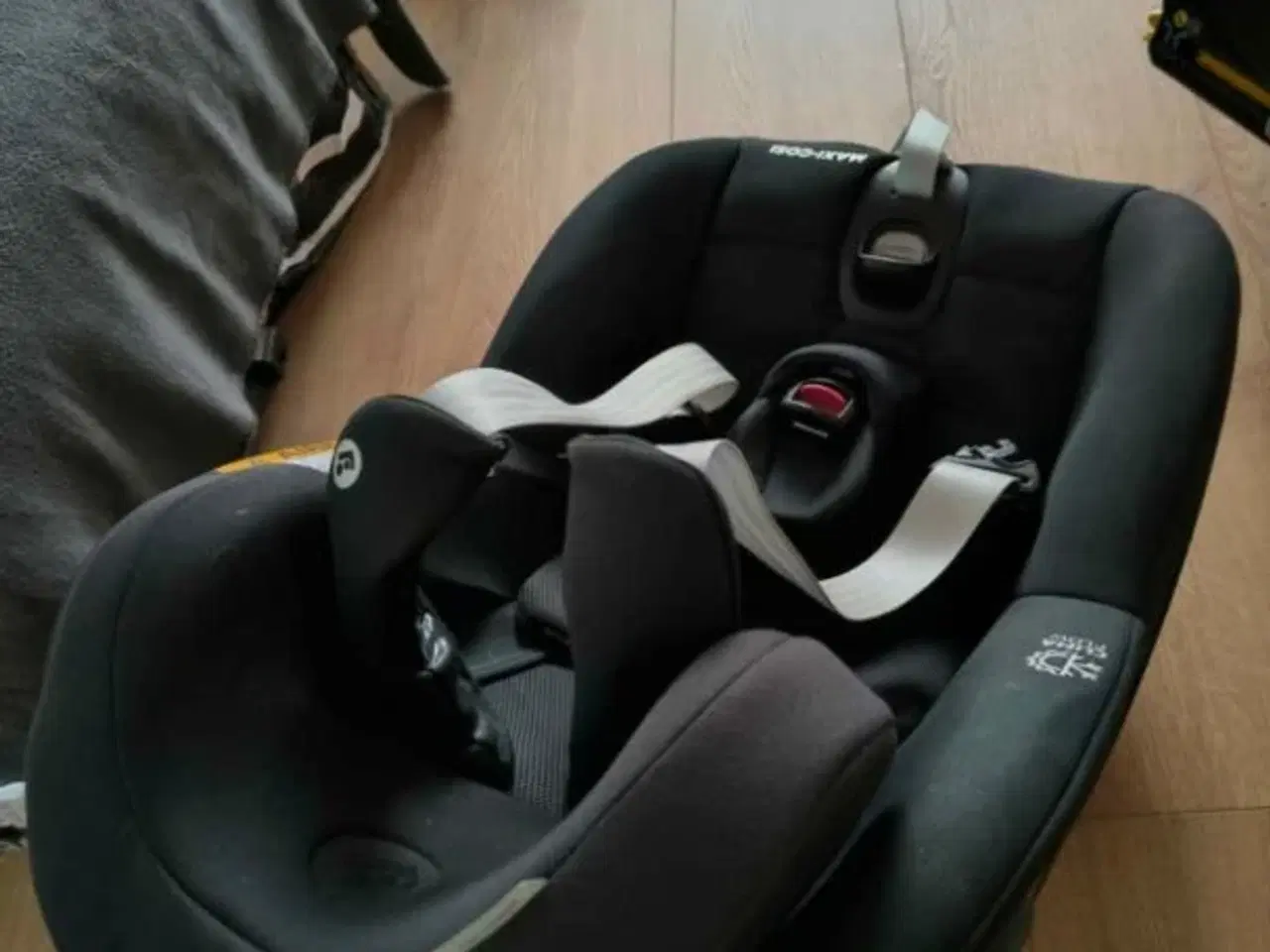 Billede 3 - Maxi-Cosi autostol - Pearl 360 - Black + base