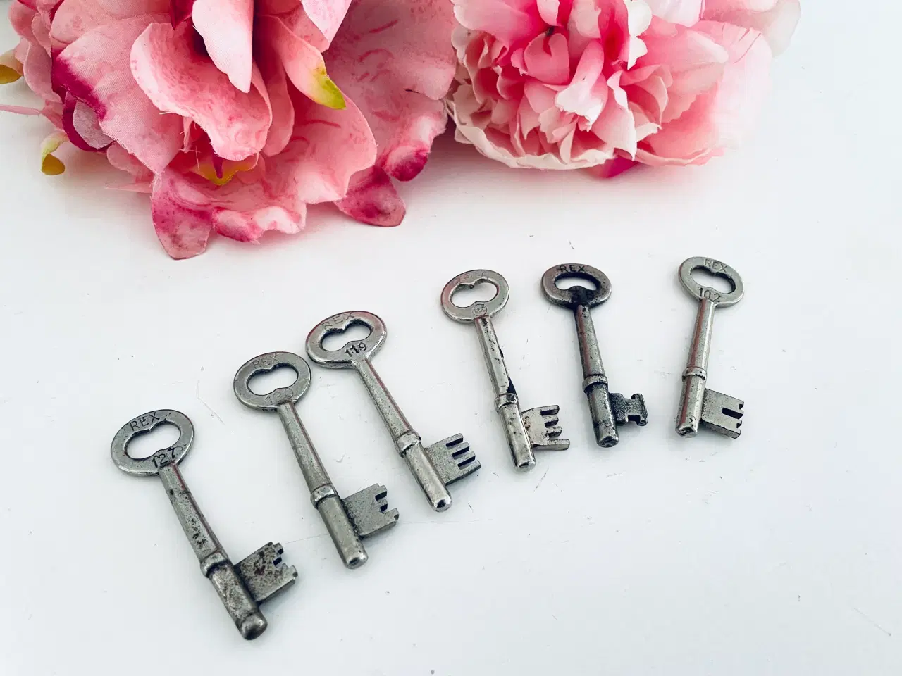 Billede 2 - Gamle nøgler 6 stk.