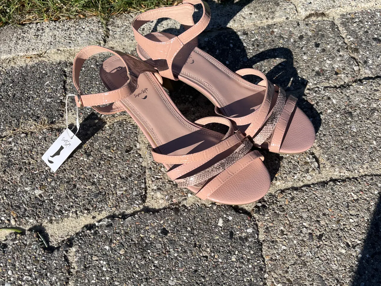Billede 3 - B&CO sandaler str, 40
