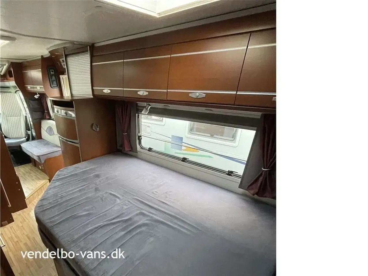 Billede 13 - 2011 - Dethleffs Globetrotter Esprit RT 7094   Lækker rummelig camper med toilet i bagenden - ALKO
