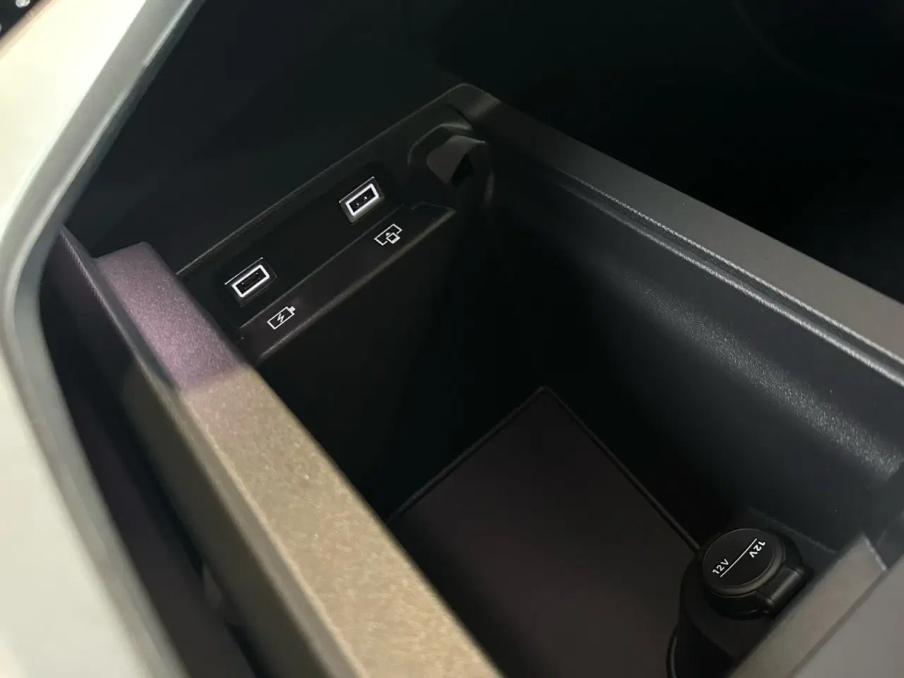 Billede 18 - Peugeot e-5008 77 GT 7prs