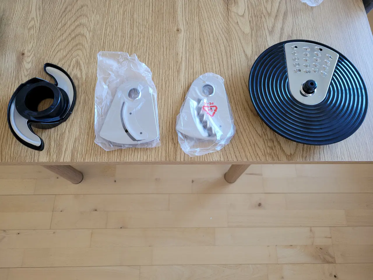 Billede 2 - Næsten som ny Foodprocessor