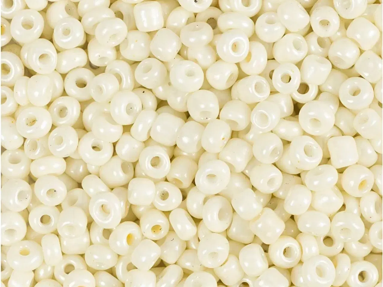 Billede 1 - Rocaiperler, diam. 3 mm, str. 8/0, hulstr. 0,6-1,0 mm, perlemor, 25g/ 1 pk.