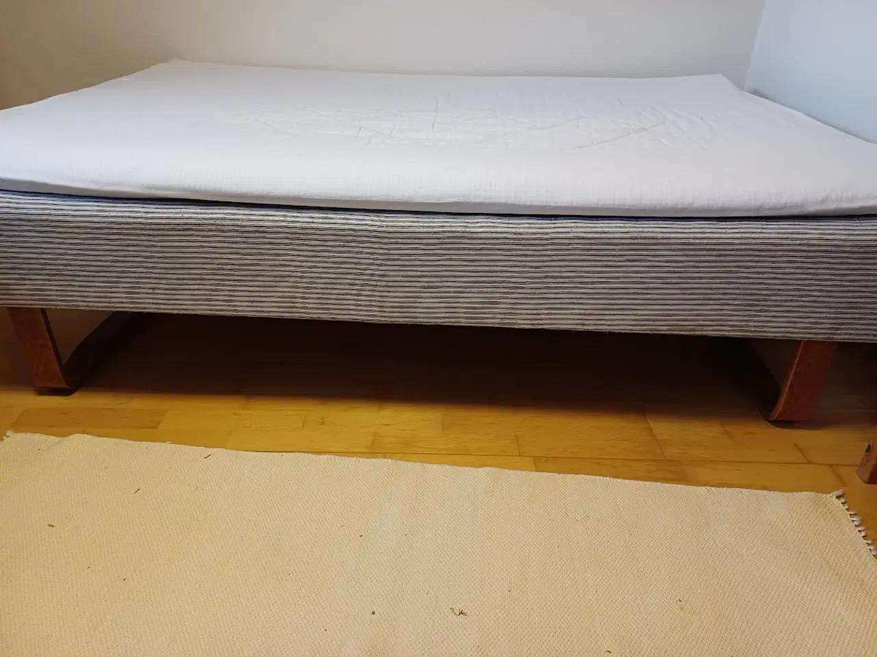 Billede 3 - Boksmadras 200 x 140 cm