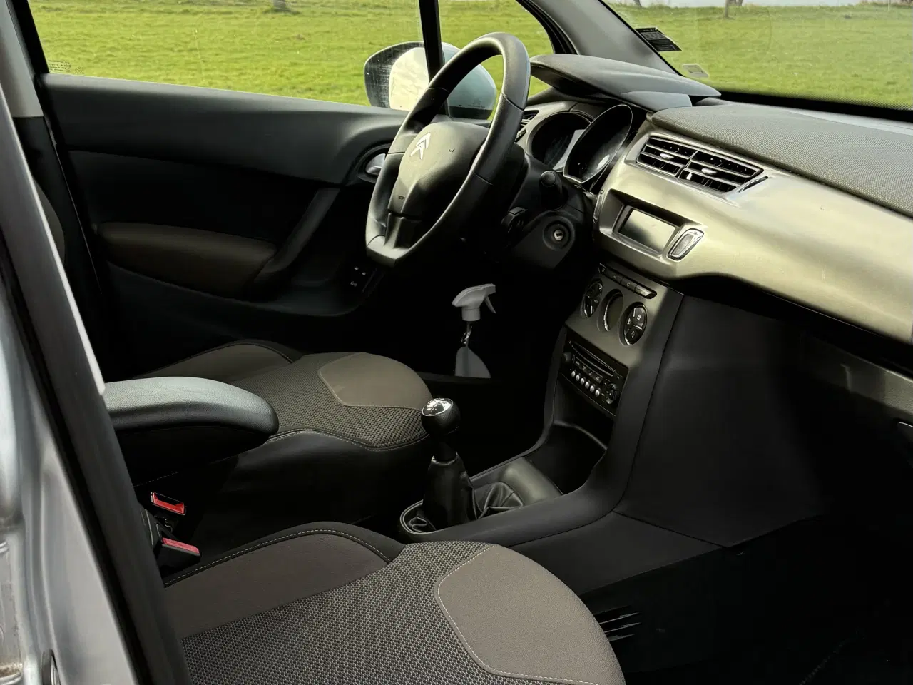 Billede 4 - Citroën C3 1.2 PureTech Seduction Upgrade – Velhol