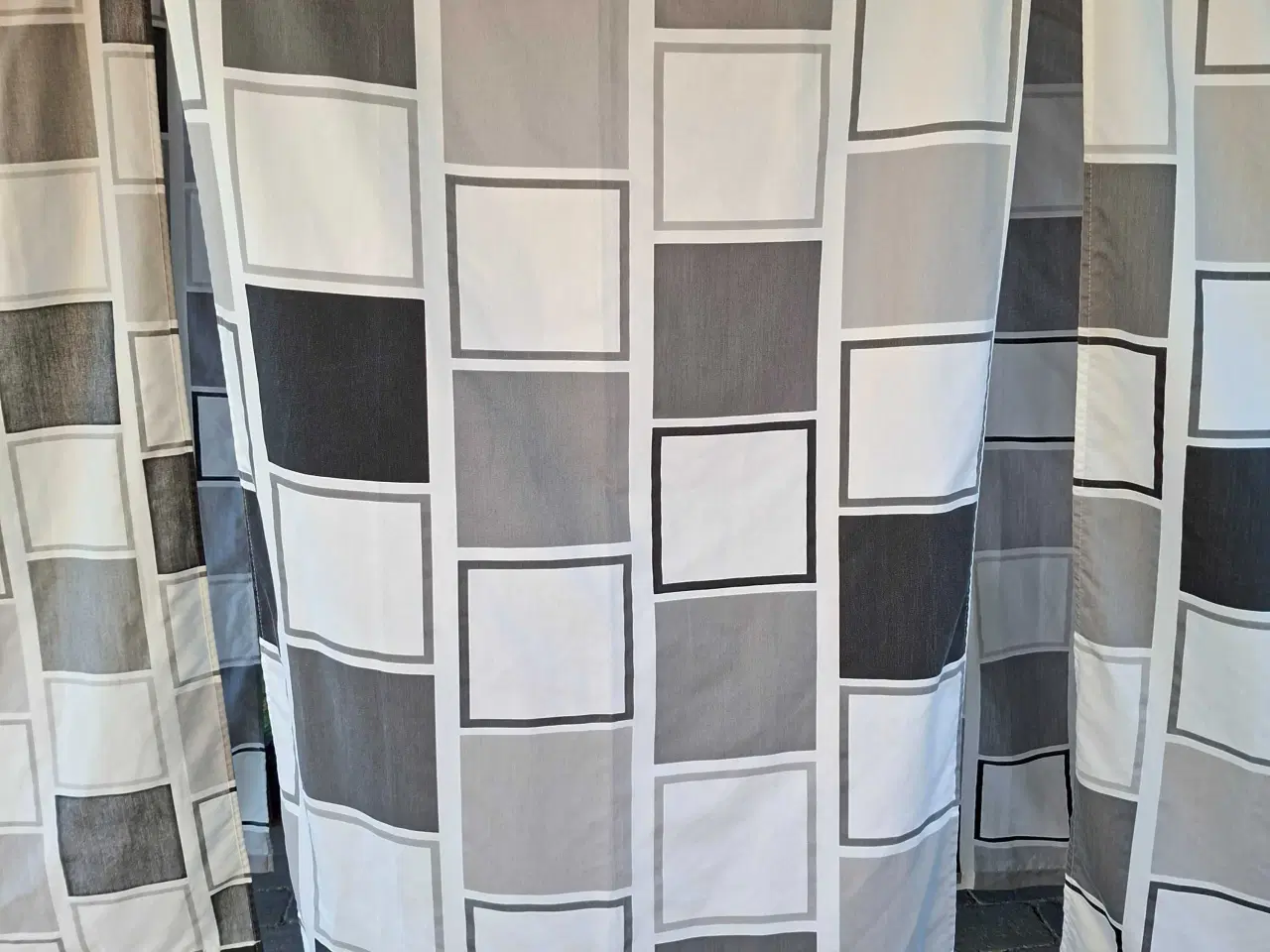 Billede 3 - Gardiner til Isabella fortelt 