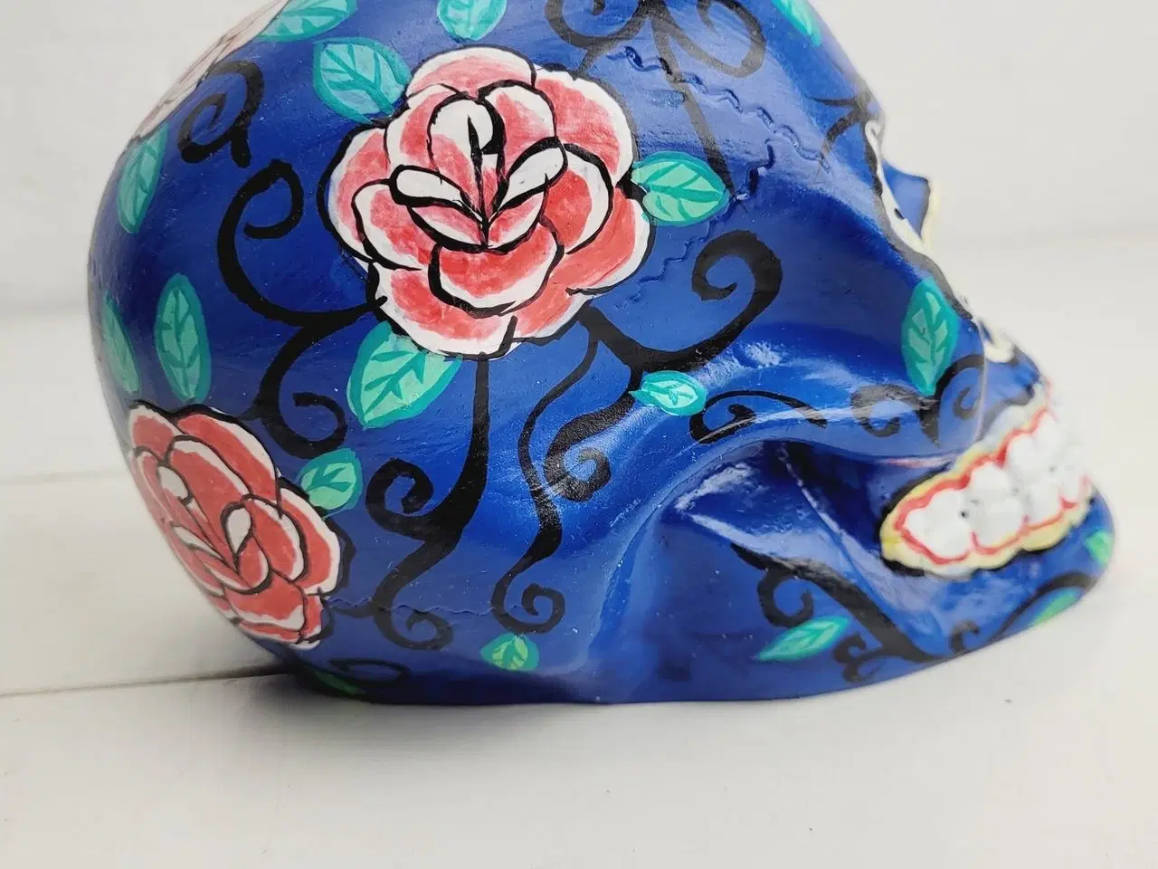 Billede 2 - ⭐- Dekorativt Blåt Kranium med Blomste