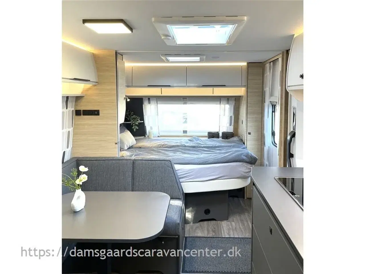 Billede 16 - 2026 - Fendt Apero 560 SKM   Dobbeltseng-Køjer-Combi E-Gulvtemp.