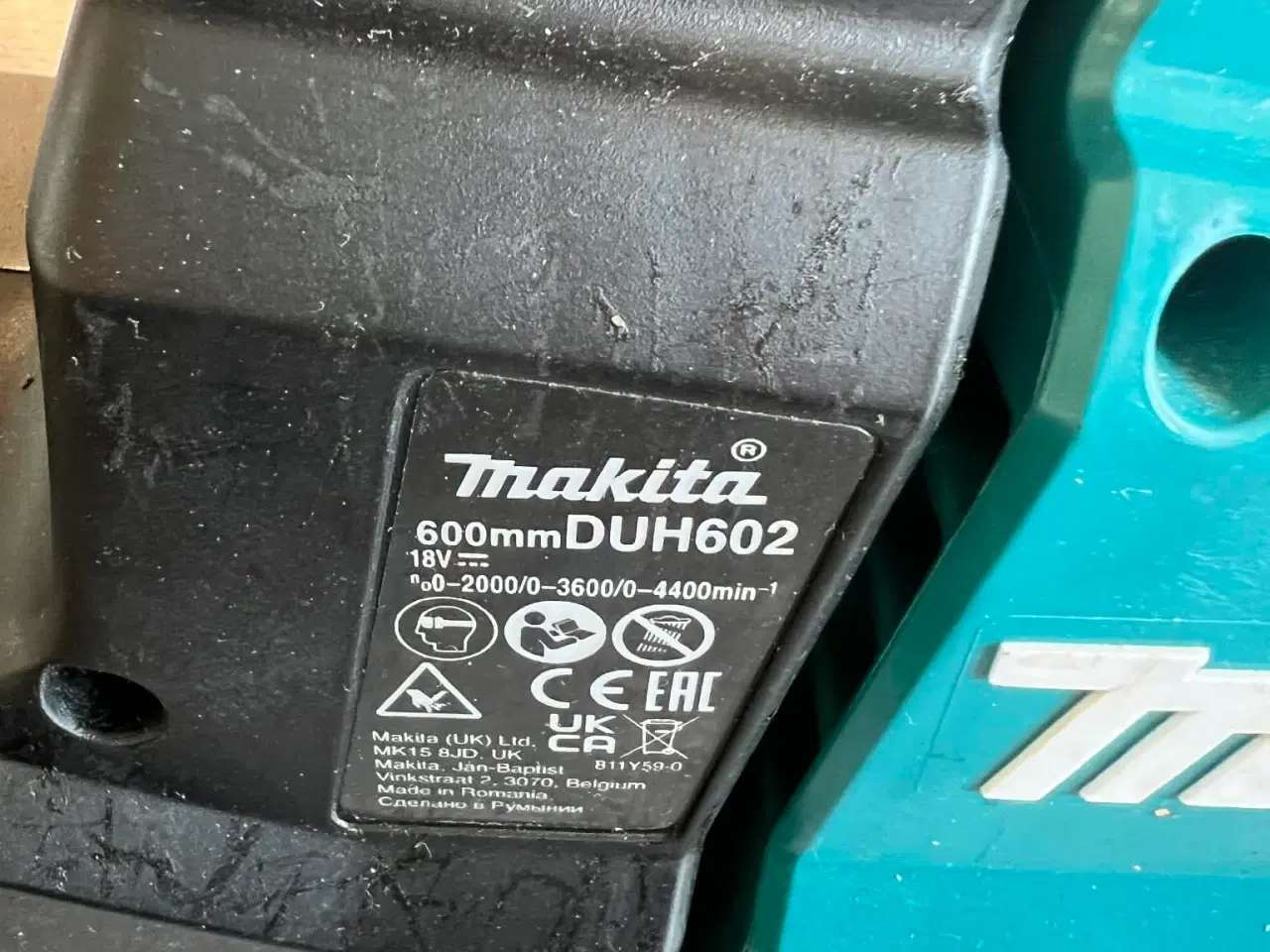 Billede 4 - Makita DUH602 Hækkeklipper, Batteri og oplader