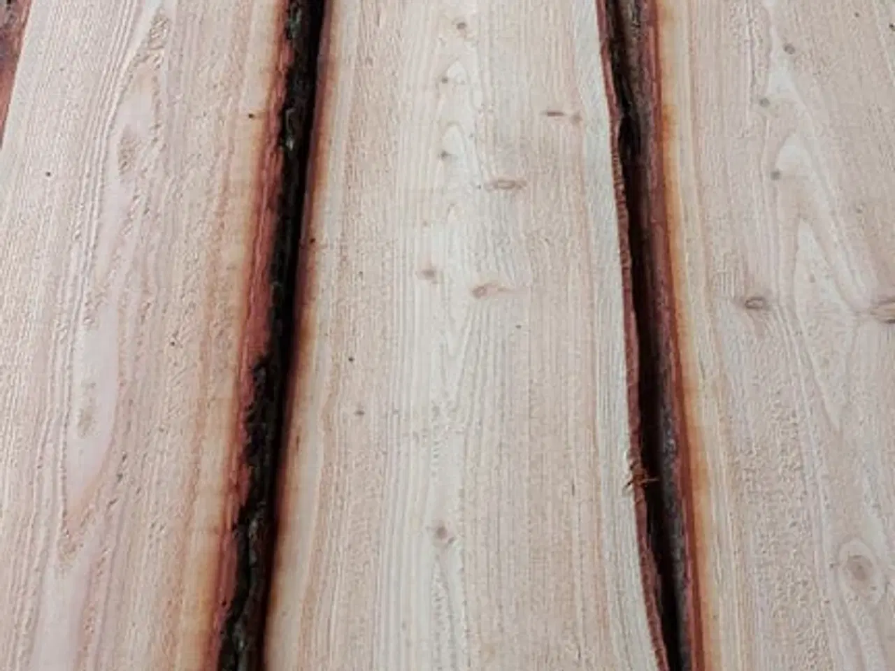 Billede 1 - Kalmarbrædder i lærketræ