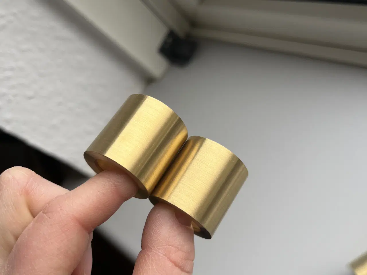 Billede 2 - Pushrod spring collars, messing