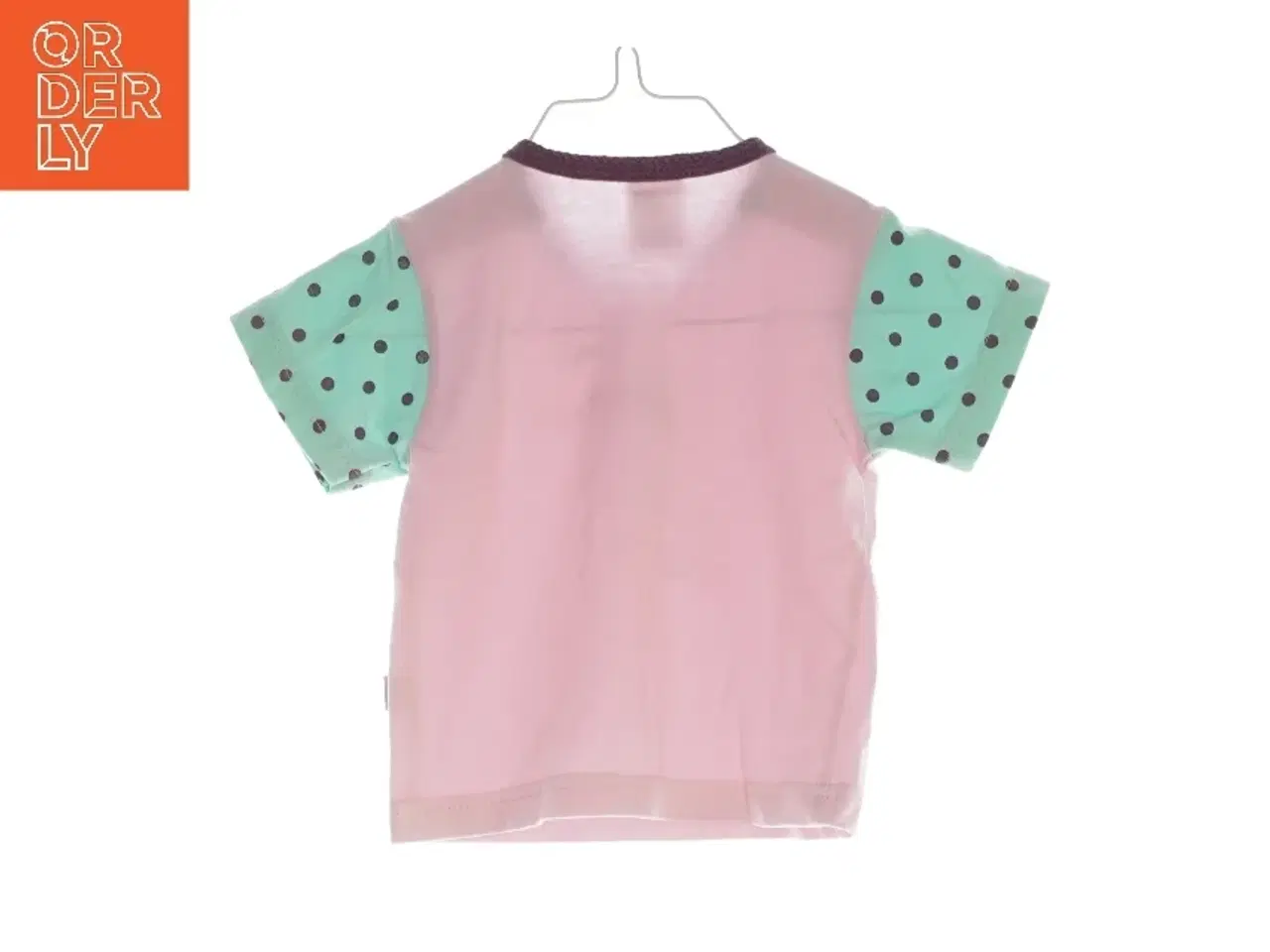 Billede 2 - T shirt fra Friends (str. 62)