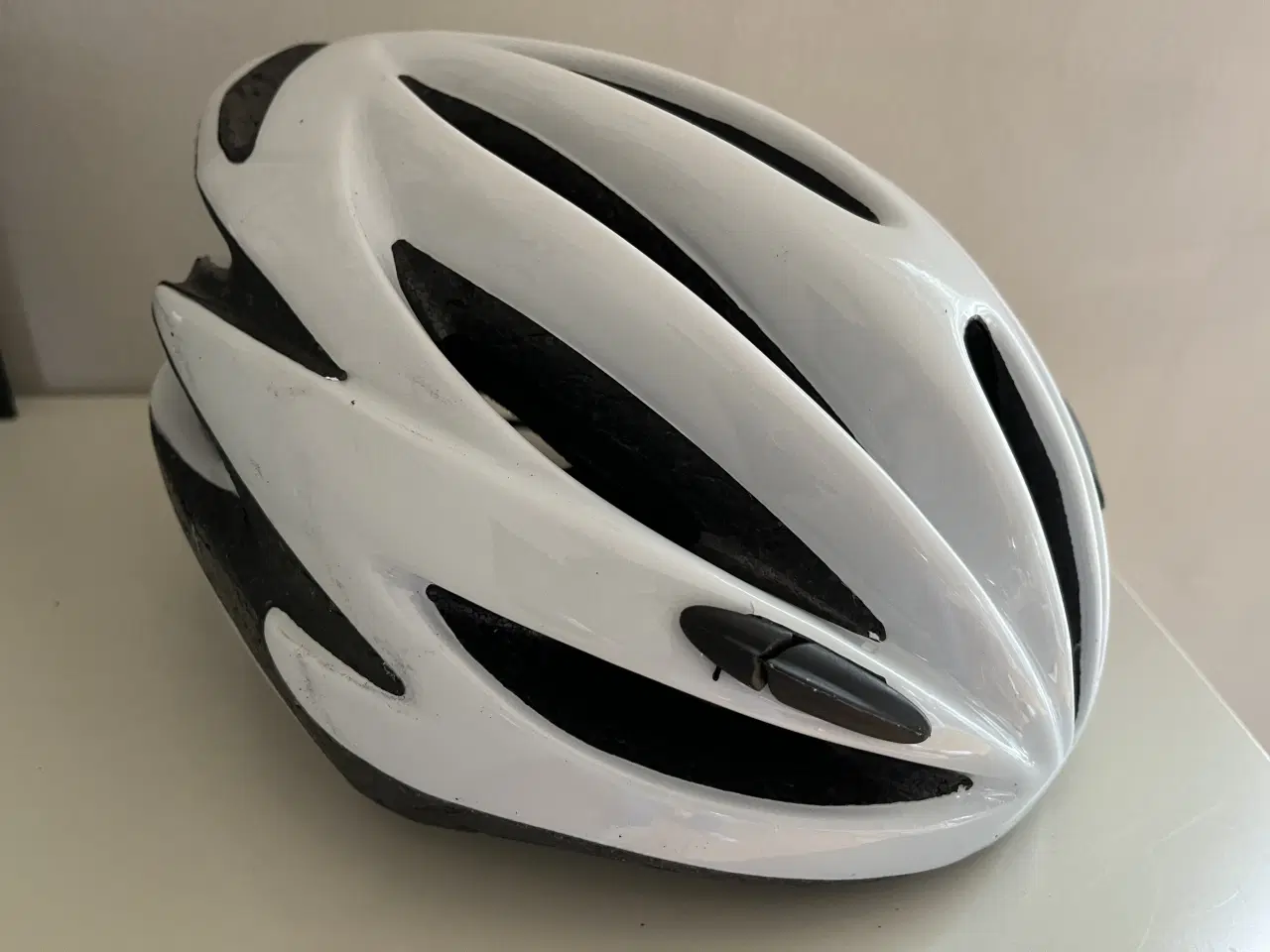 Billede 4 - Cykelhjelm Ges 54-61cm hvid