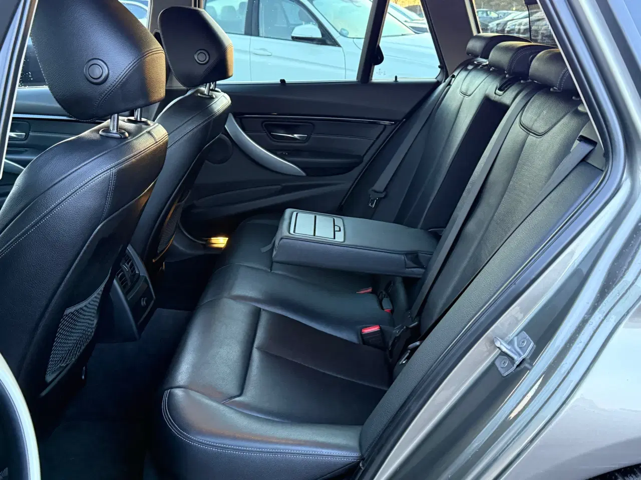 Billede 7 - BMW 318d Touring 2,0 D Steptronic 150HK Stc 8g Aut.