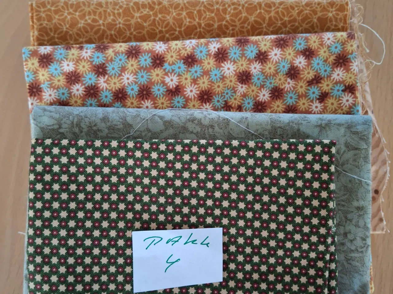Billede 5 - patchwork restestof, 25 kr for 1 pakke