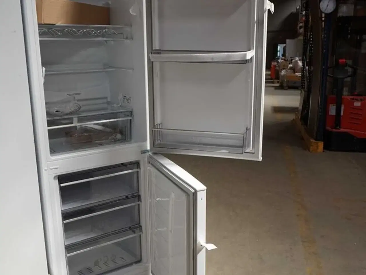 Billede 6 - Blomberg Fritstående køle-fryseskab KSM4550N
