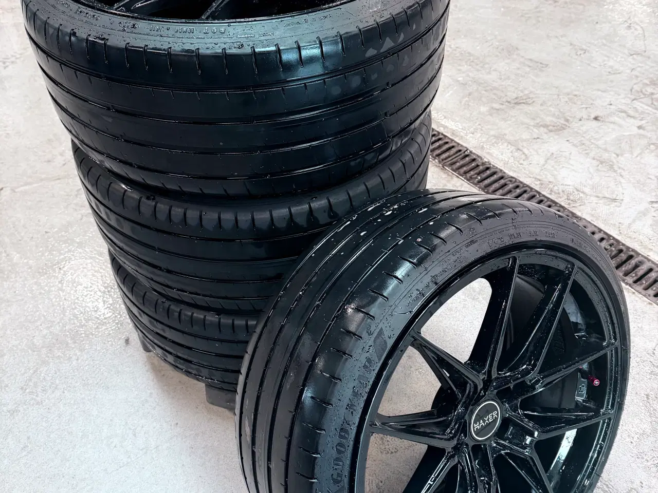 Billede 4 - VW POLO - Vinterdæk med fælge + Sommerfælge!