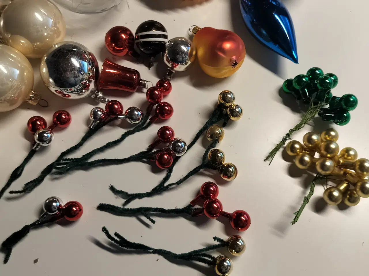 Billede 3 - julepynt gammelt 44 stk Blandet gamle glas julekug