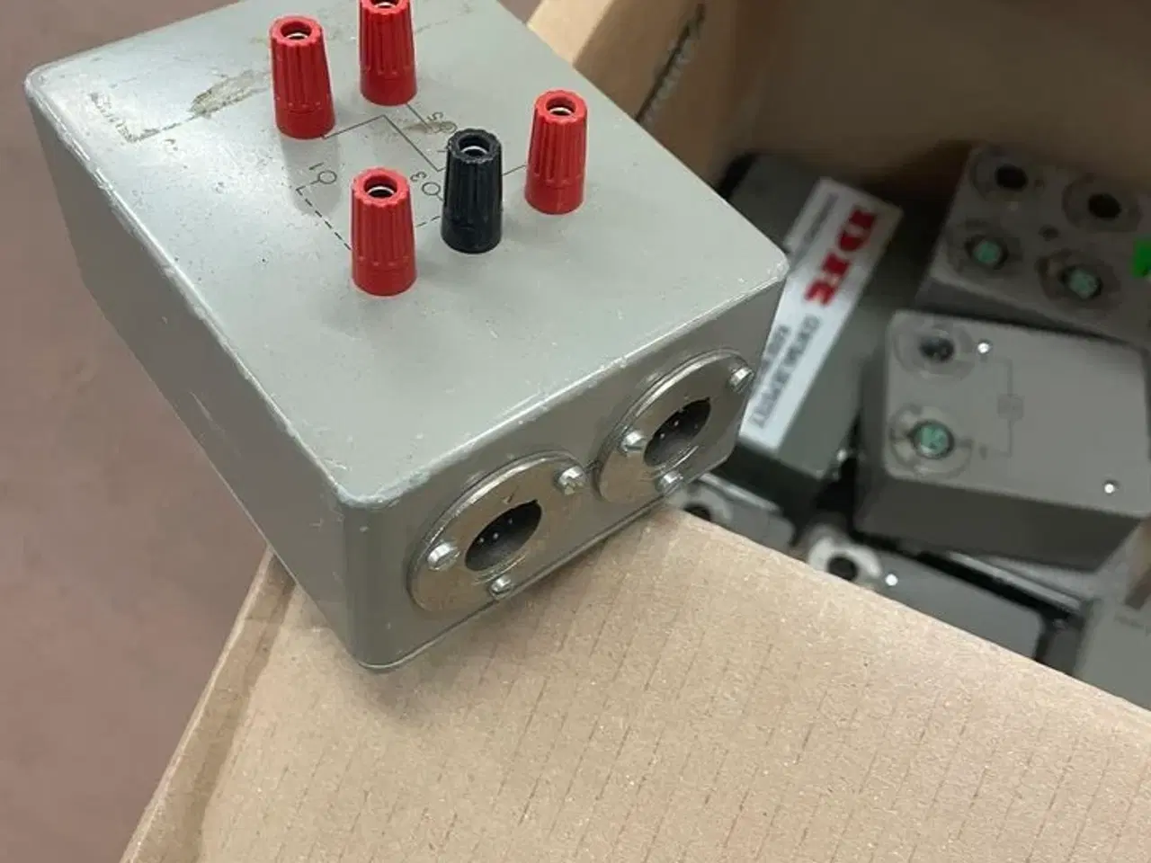 Billede 2 - Parti modstandsbokse mv.