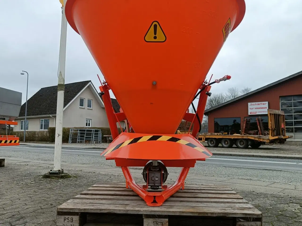 Billede 3 - - - - Grass-Rol 500L. Saltspreder