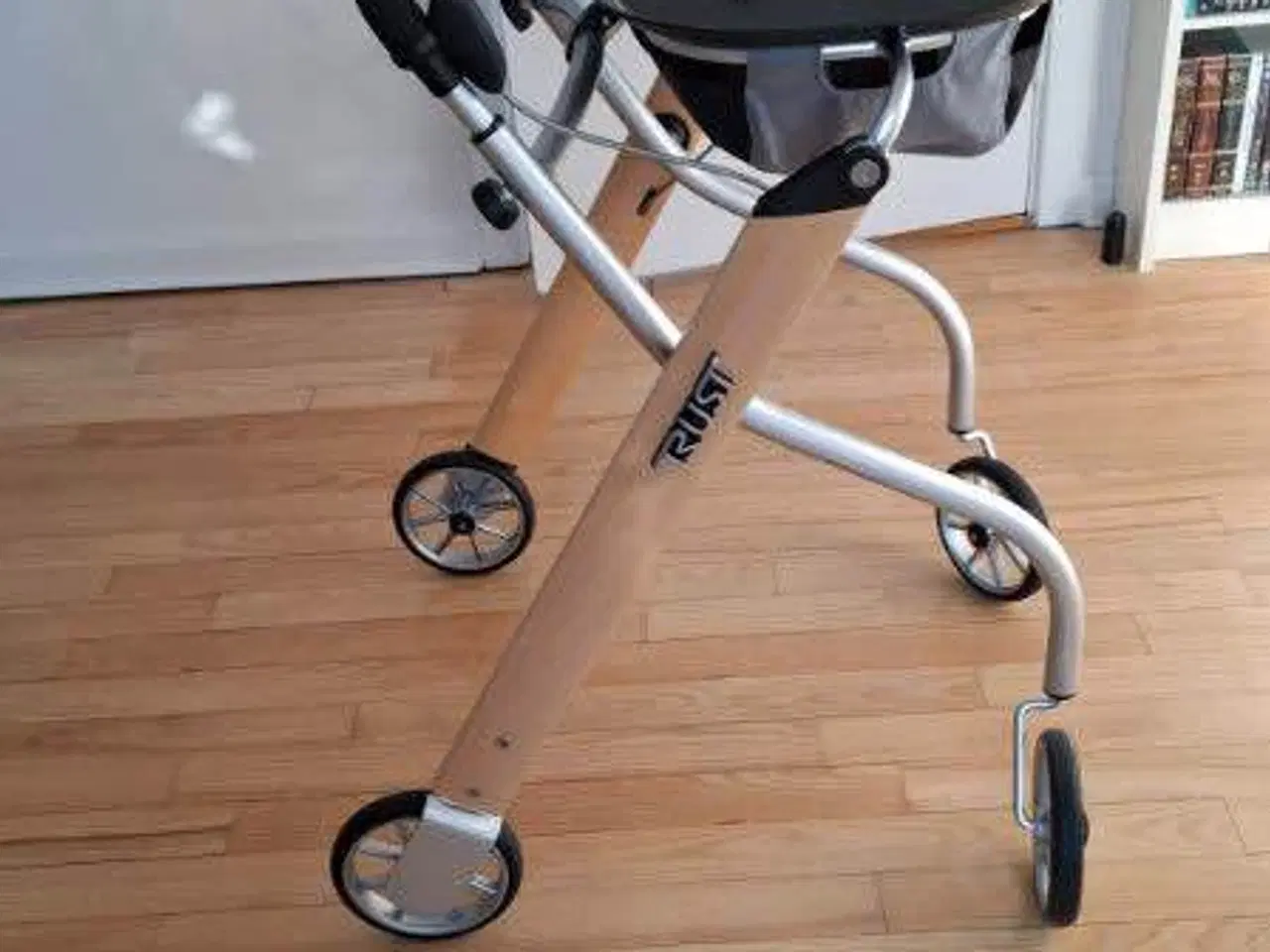 Billede 2 - Rollator "trust" 