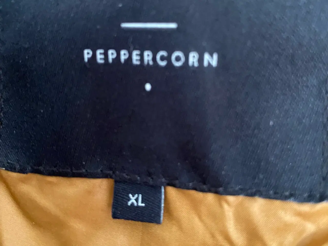 Billede 2 - vinterfrakker heraf den ene er vende frakke