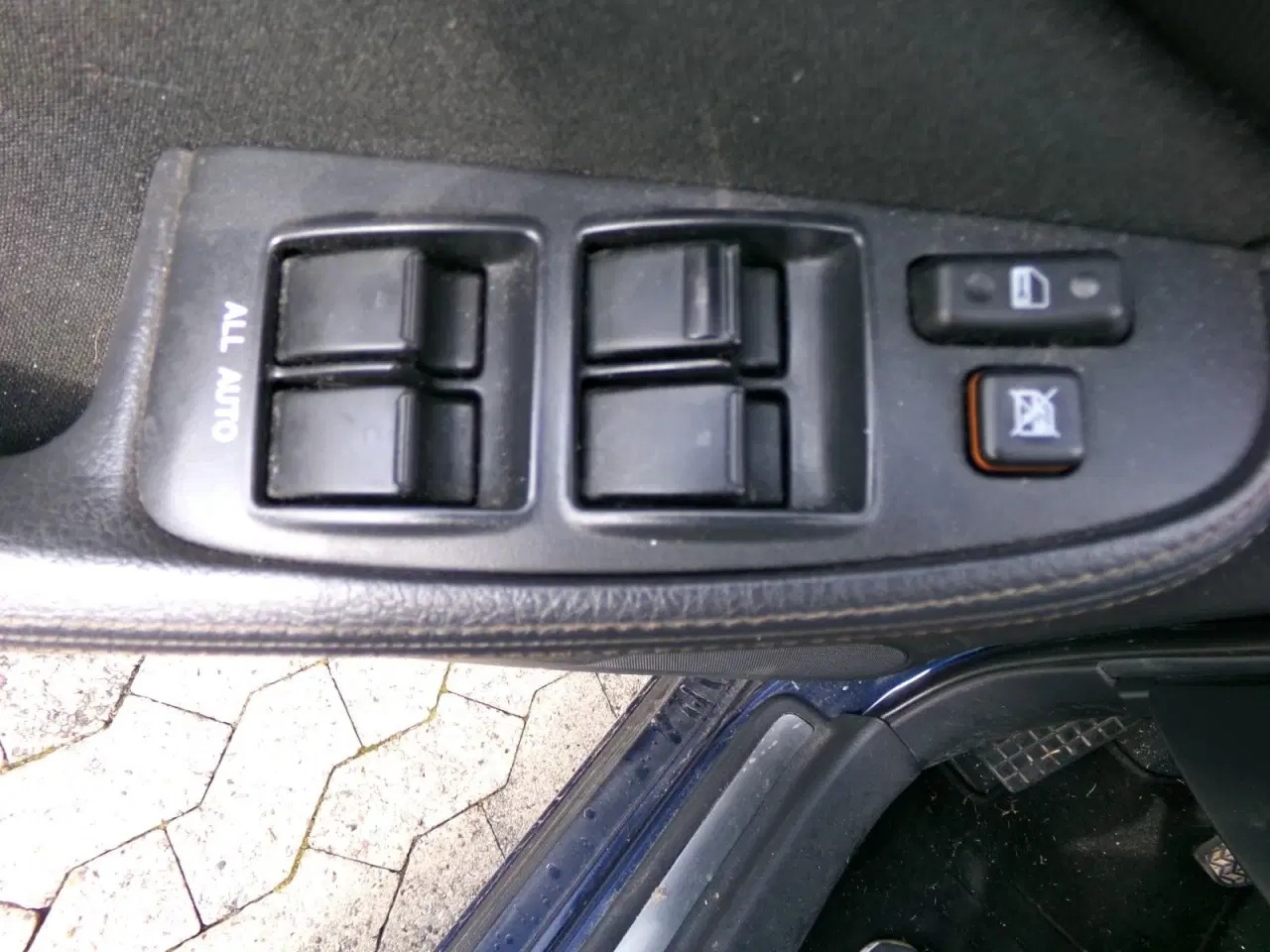 Billede 15 - Toyota Avensis 2,0 Sol stc.
