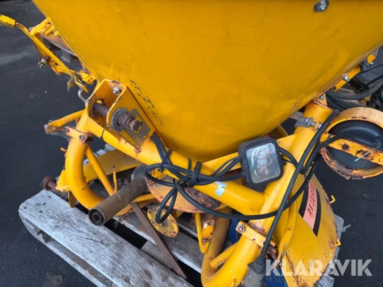 Billede 10 - Saltspreder Bogballe FS220