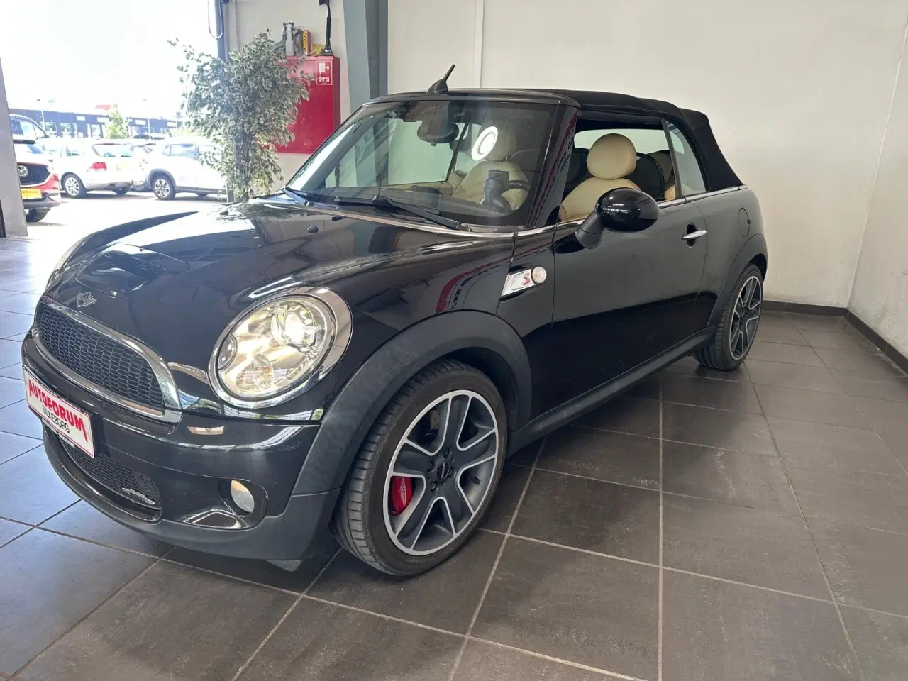 Billede 4 - MINI Cooper S 1,6 JC Works Cabriolet