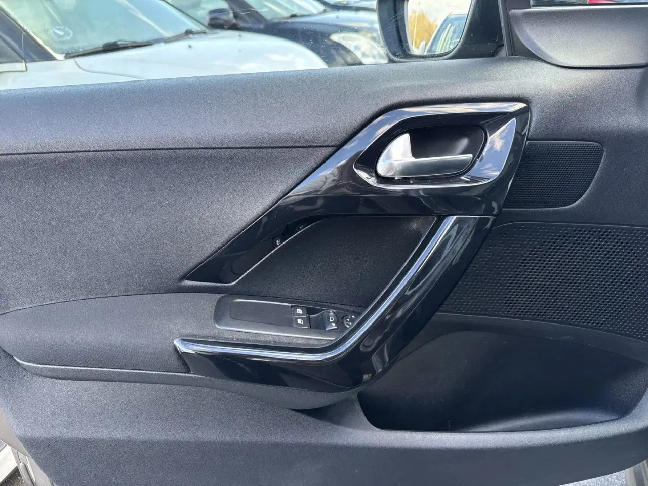 Billede 7 - Peugeot 208 1,2 VTi Supreme 82HK 5d