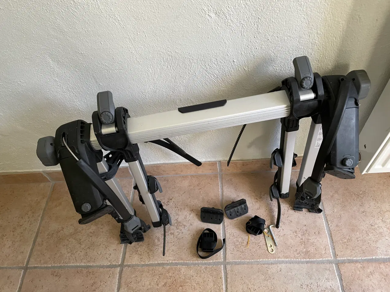 Billede 2 - Thule cykelholdere til bagklap Citygo  wv Up.  