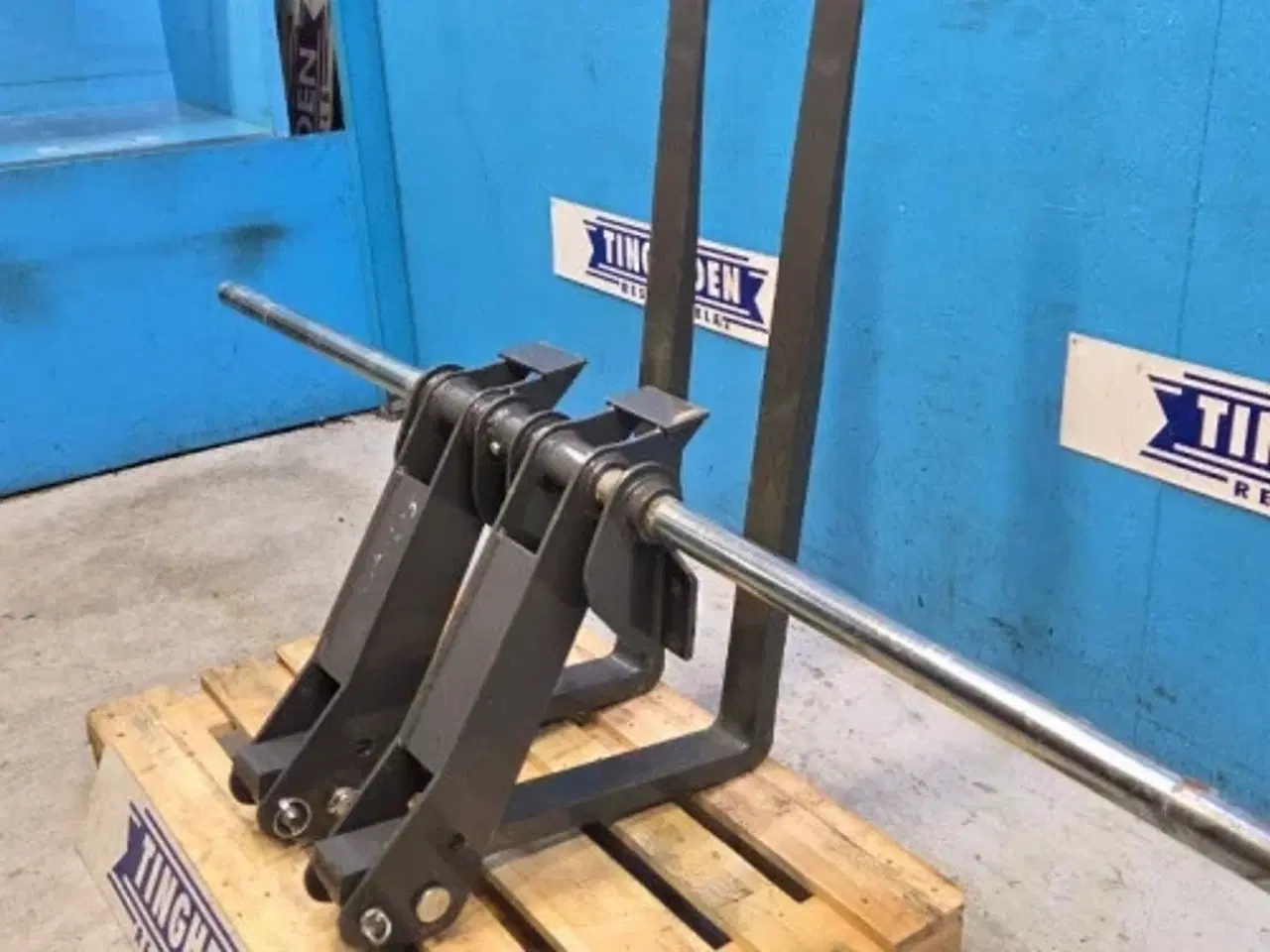 Billede 10 - New Holland B115C Pallegafler Kit 87310367