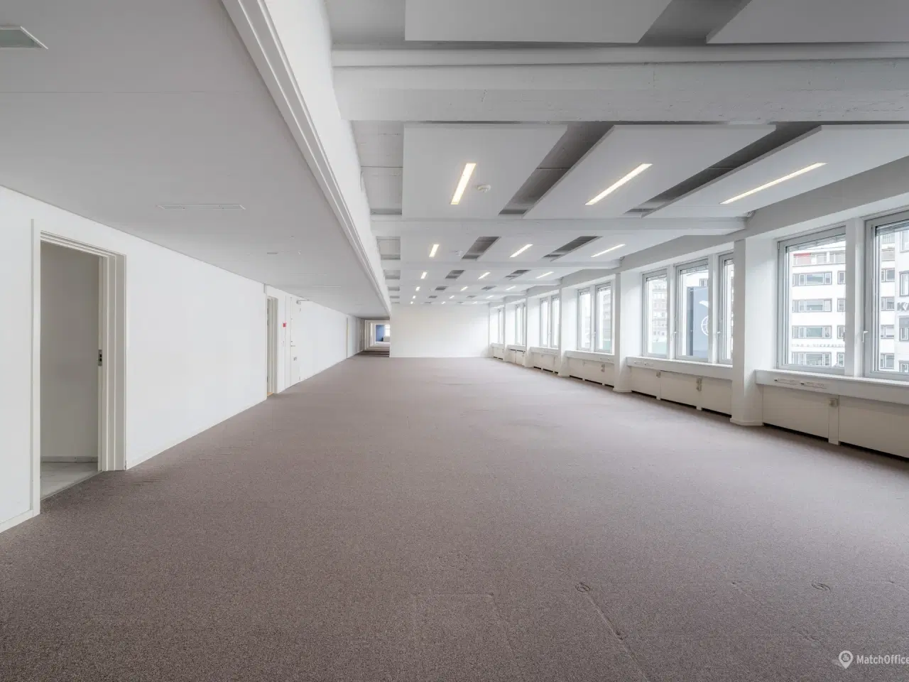 Billede 8 - Centralt og lyst kontorlejemål 50 meter fra metro