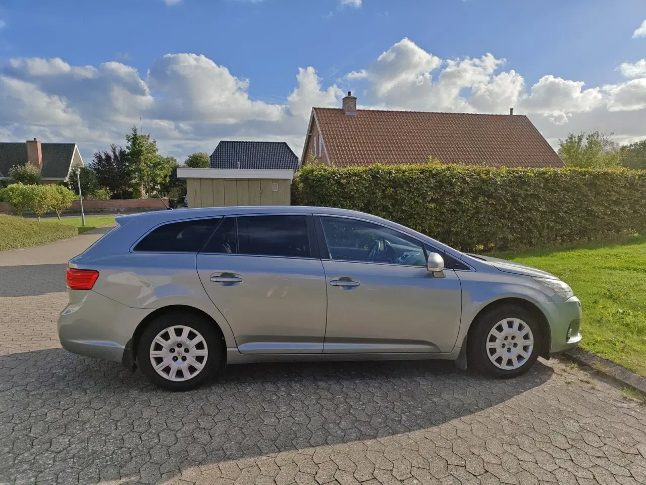 Billede 4 - Toyota Avensis 1,8 VVT-i T2 Premium stc.