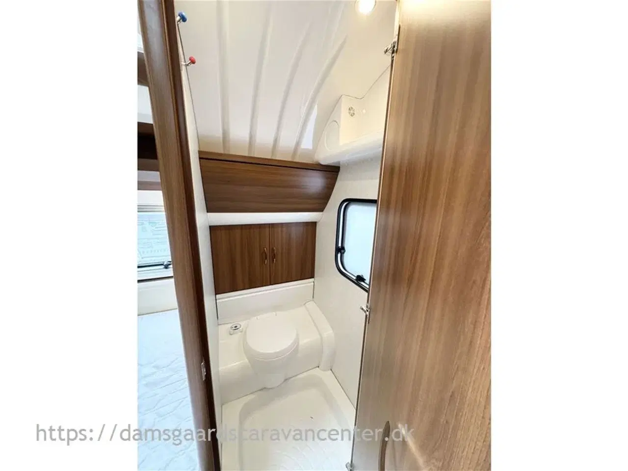 Billede 18 - 2017 - Hobby Excellent 540 UFe   Fransk seng-Gulvtemp.-Mover-Markise-Telt