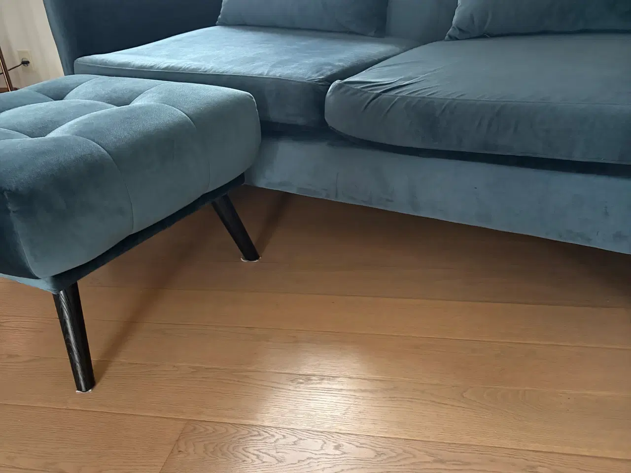 Billede 3 - Blå velour sofa