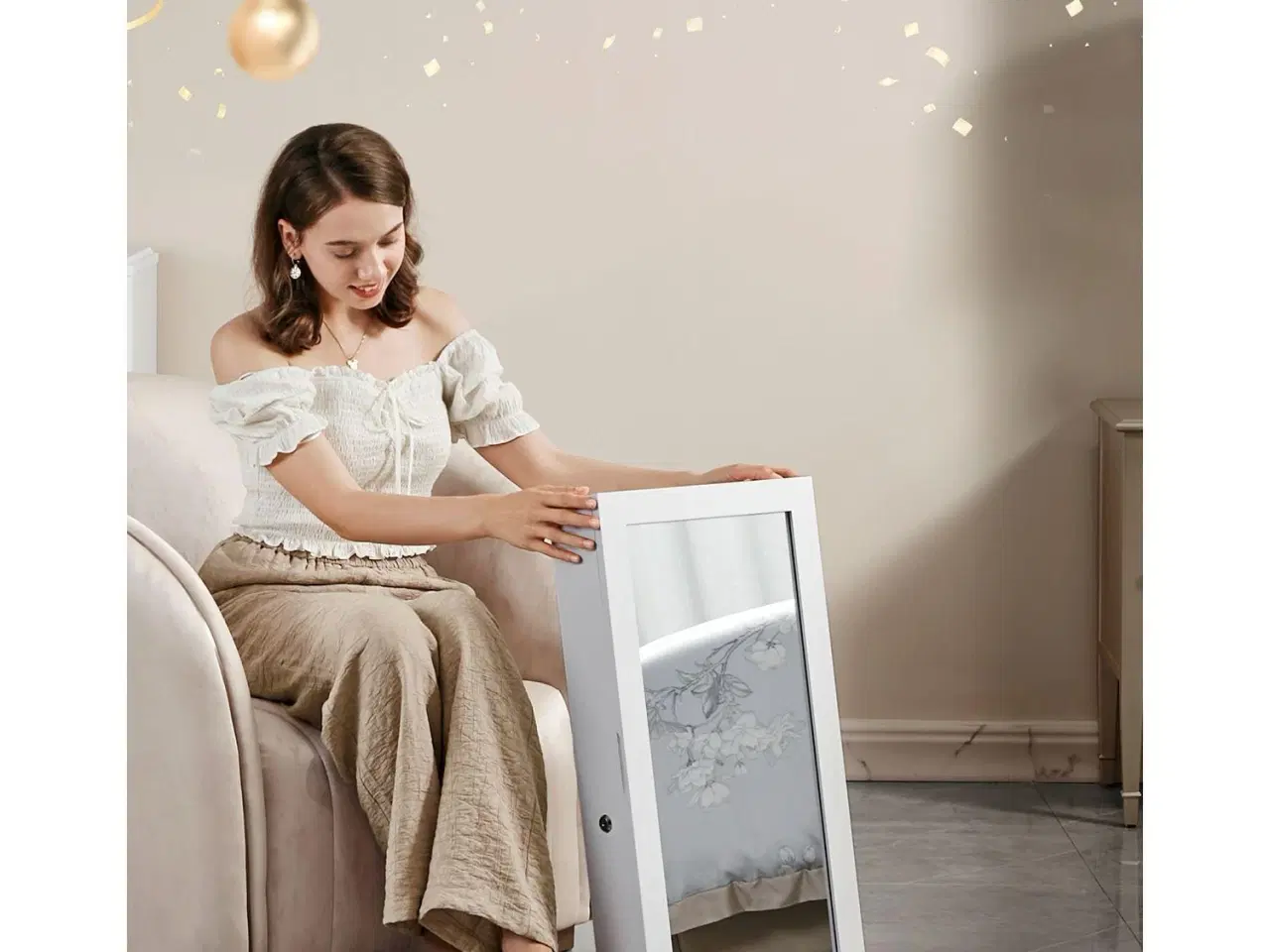 Billede 7 - Smykkeskab med spejl hvid, væghængt og låsbart