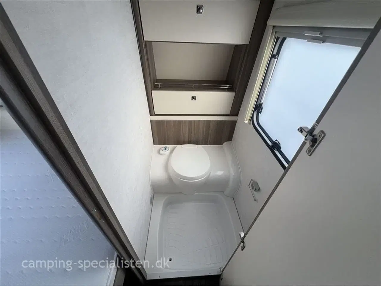 Billede 7 - 2022 - Fendt Tendenza 465 SFB   2022 Fendt Tendenza 465 SFB - Se den nu hos Camping-Specialisten.dk