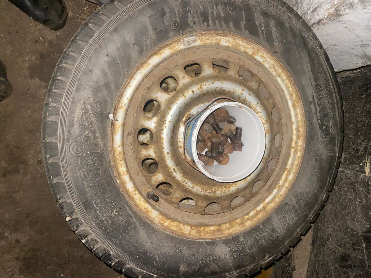 Billede 2 - Trailer hjul med fælge, 155 R13, 13 tommer