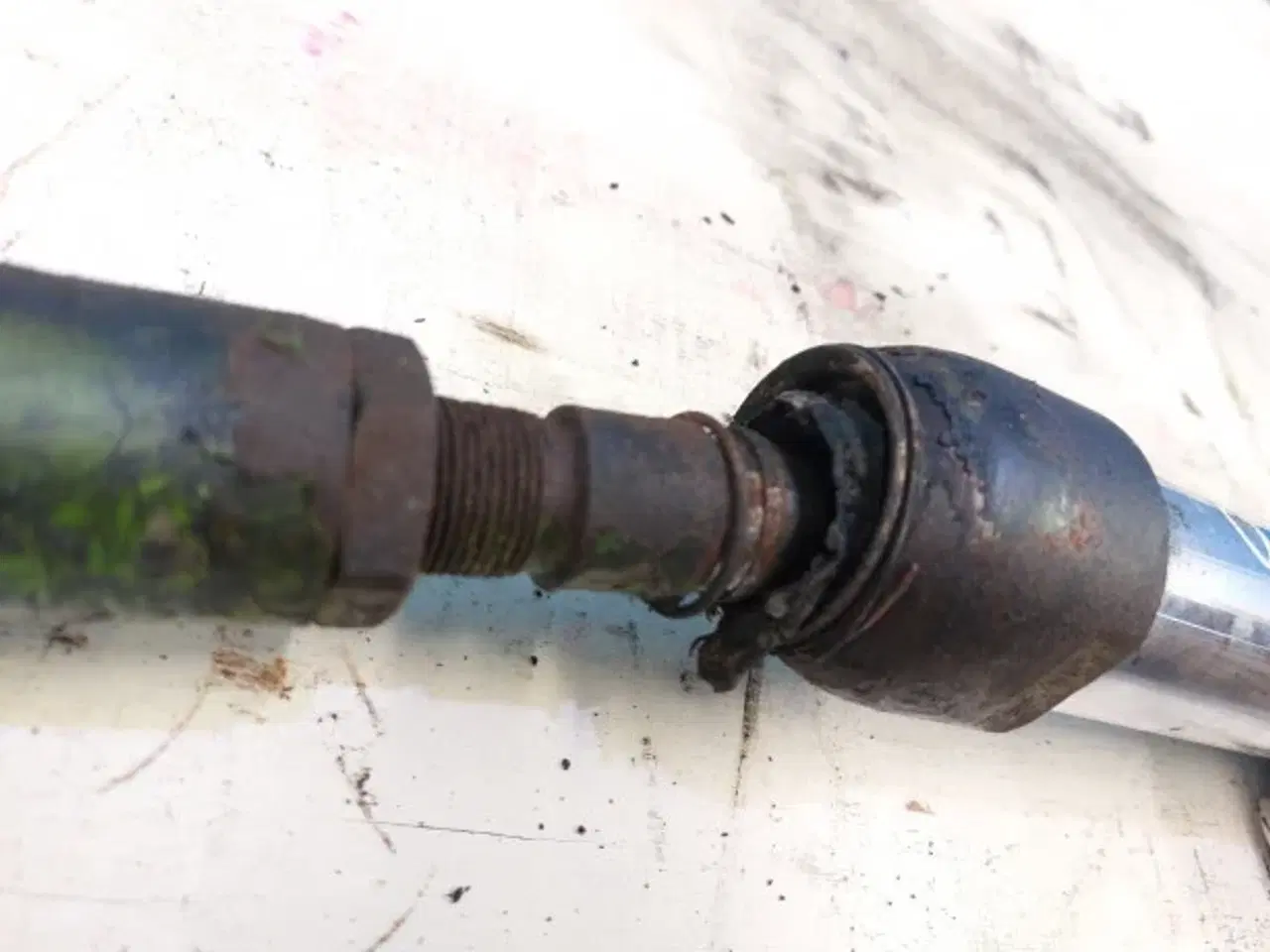 Billede 13 - Merlo P38.10 Styrecylinder 044445