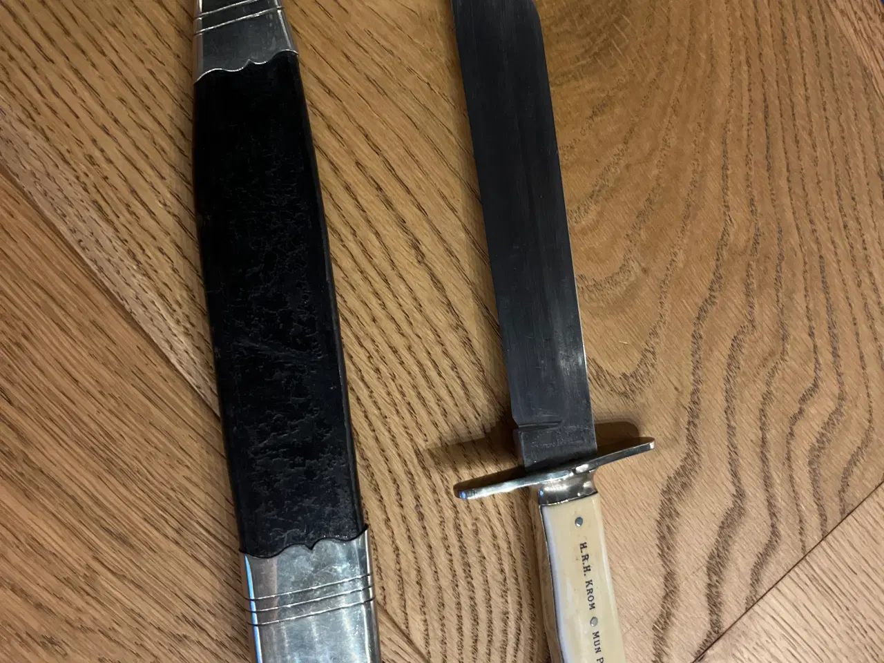 Billede 1 - Hist. Richelieu/Siam Bowie Kniv 