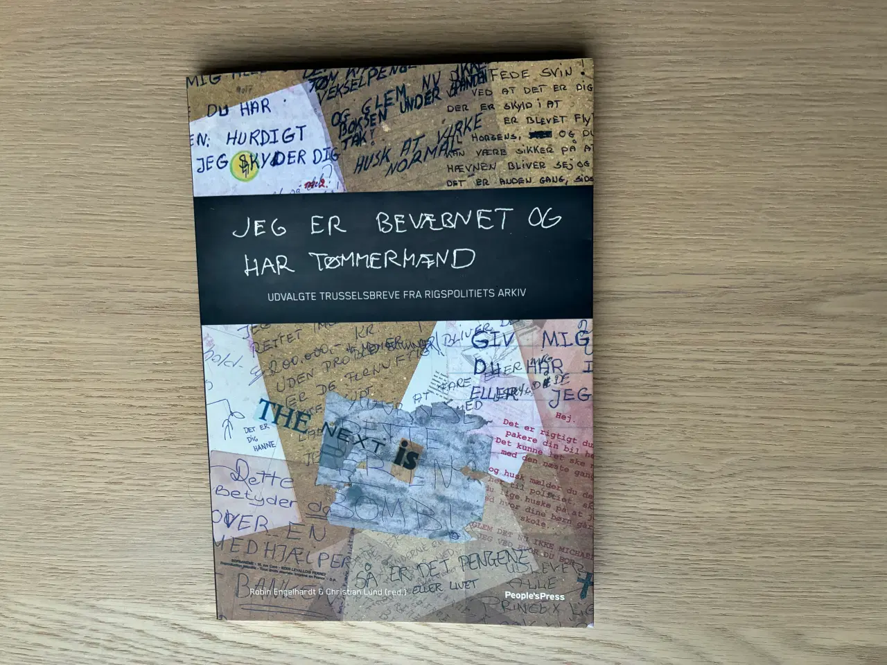 Billede 1 - Jeg er bevæbnet og har tømmermænd