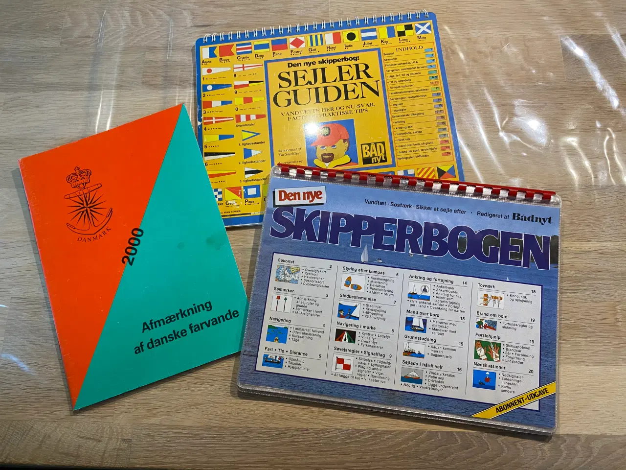 Billede 1 - Sejler-Guiden og Skipperbogen m.v.