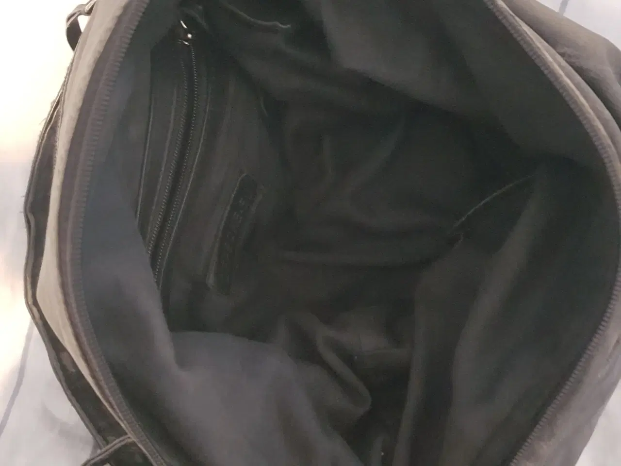 Billede 3 - Lædertaske i slidt look