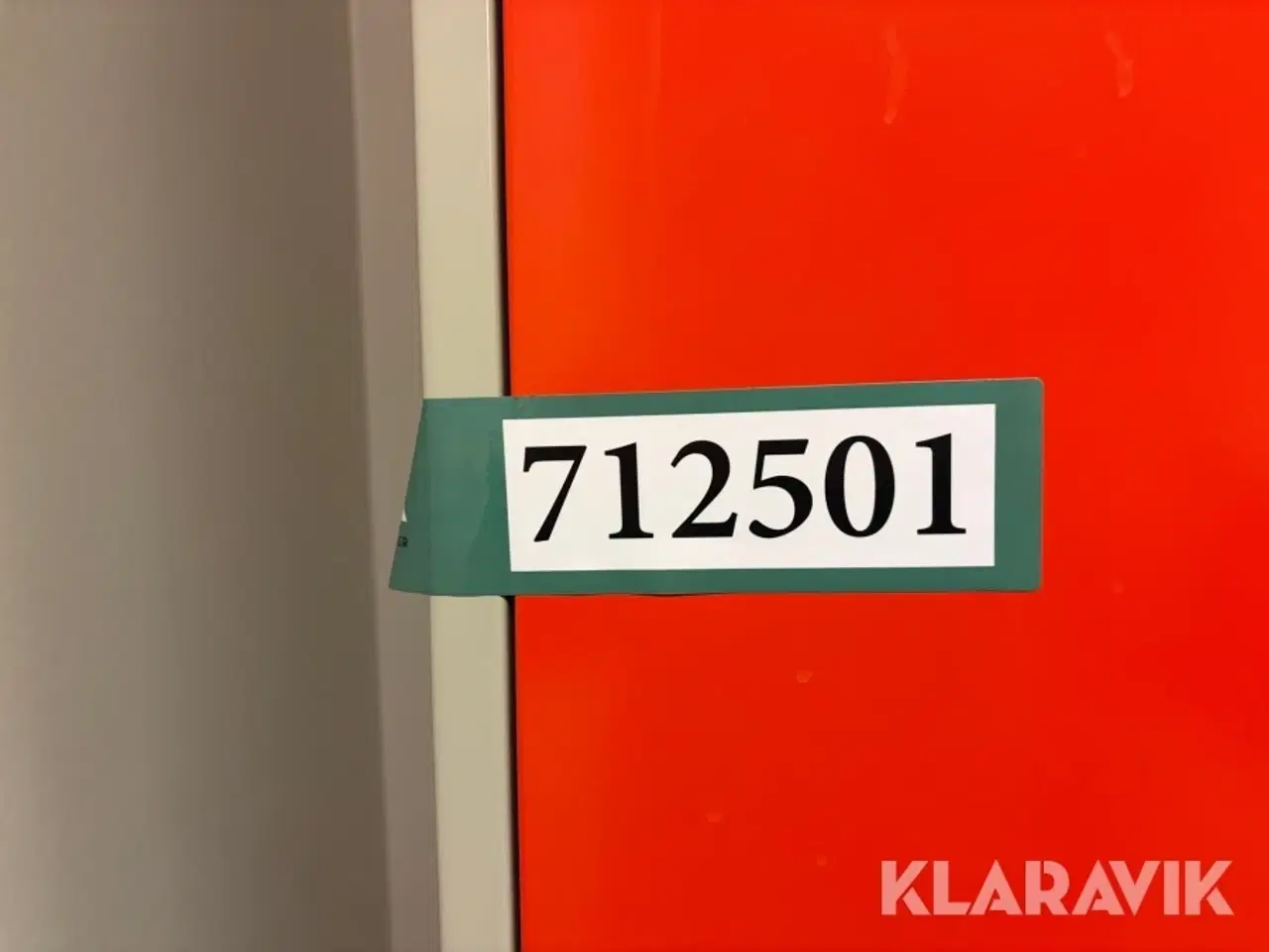 Billede 10 - Garderobe skabe Blika - 3 sektioner af 4 skabe