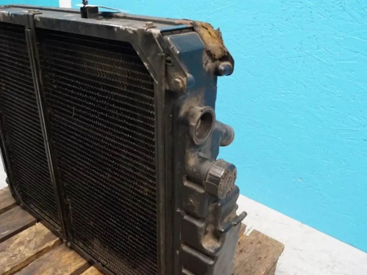 Billede 19 - New Holland 8340 Køler 81872072