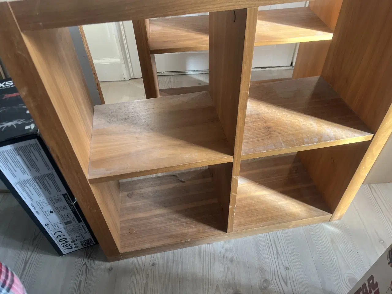 Billede 3 - Gratis bogreol 